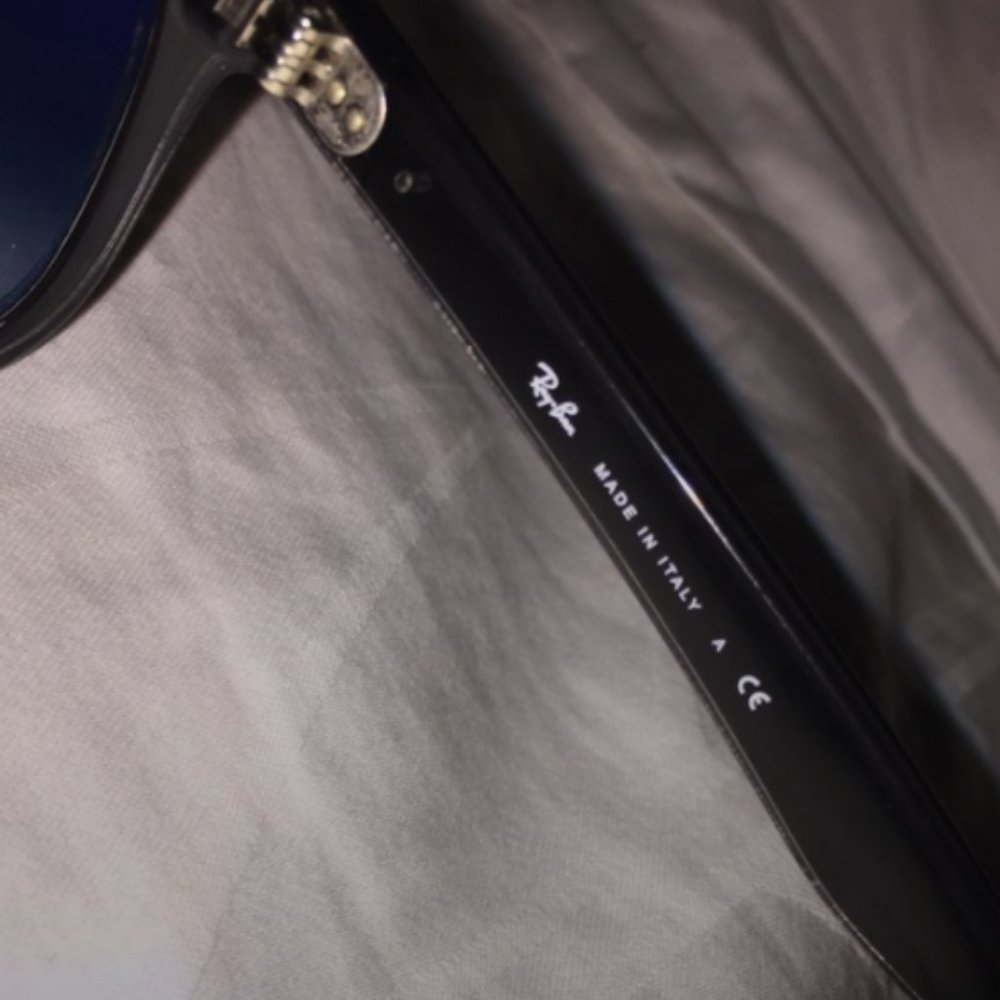 New Authentic Ray-Ban Sunglasses - Picture 7 of 8